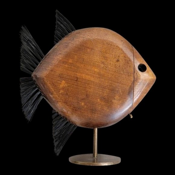 Mid Century Modern Fish Sculpture Coin Bank - Picture 8 of 8